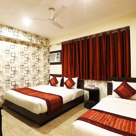 Hotel Ark Suites At Delhi Airport 新德里 外观 照片