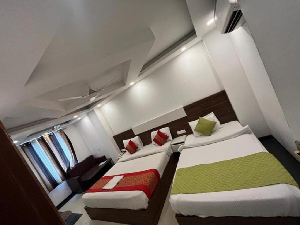 Hotel Ark Suites At Delhi Airport 新德里 外观 照片